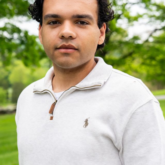http://sksathletics.org/wp-content/uploads/2025/10/Alex-Quinones-Headshot-640x640.jpg