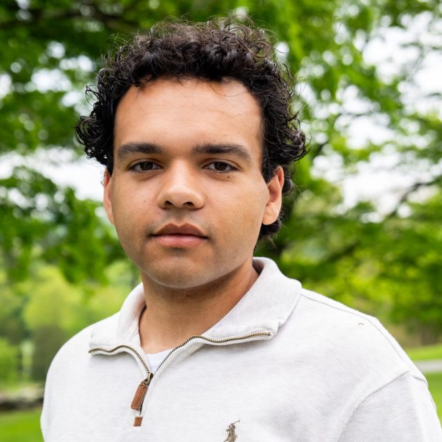 http://sksathletics.org/wp-content/uploads/2025/10/Alex-Quinones-Headshot-e1786632036940-640x640.jpg